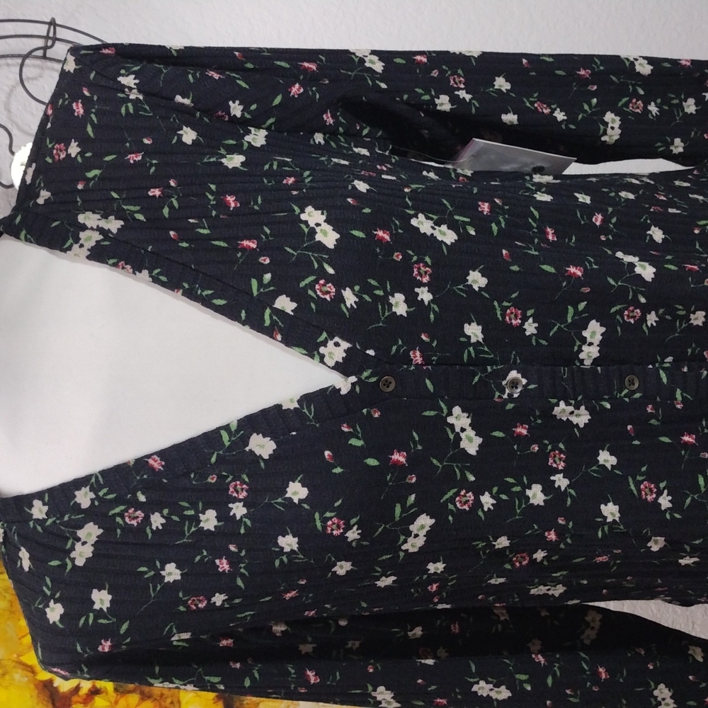 Cardigan NWT
